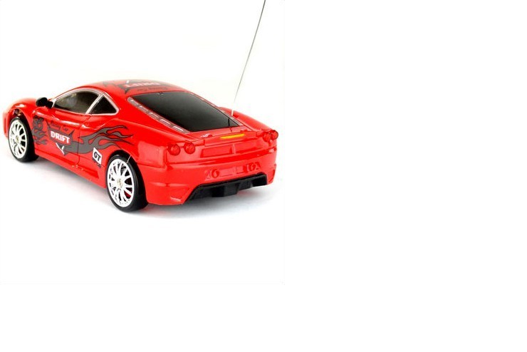 Радиоуправляемая машинка для дрифта HuangBo Toys  Ferrari F430 GT 1:24 - 666-213