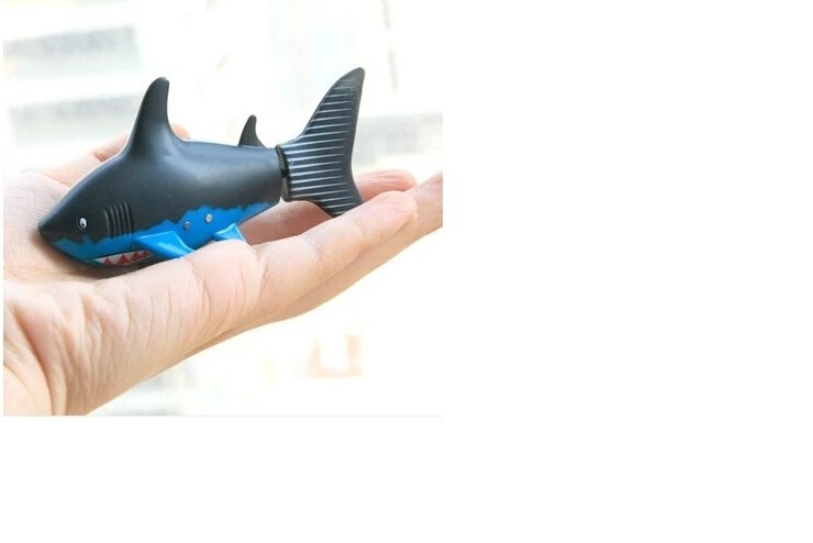 Радиоуправляемая рыбка-акула Create Toys водонепроницаемая Create Toys - 3310B