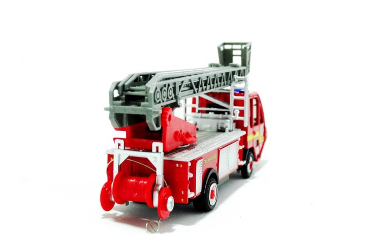Пожарная машина сити. Радиоуправляемая пожарная машина City Hero масштаб 1:87. Пожарная машина Вандерберг 1901. Пожарные машинки на радиоуправлении. Пожарный автомобиль Tong de 303-2732td 35 см.