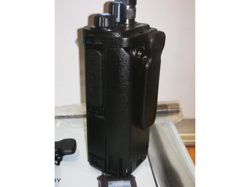 Рация TYT UVL-15W GPS Bluetooth Type-C 15 Вт Рация TYT UVL-15W GPS Bluetooth Type-C 15 Вт
